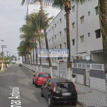 Kitnet em Praia Grande, bairro Mirim