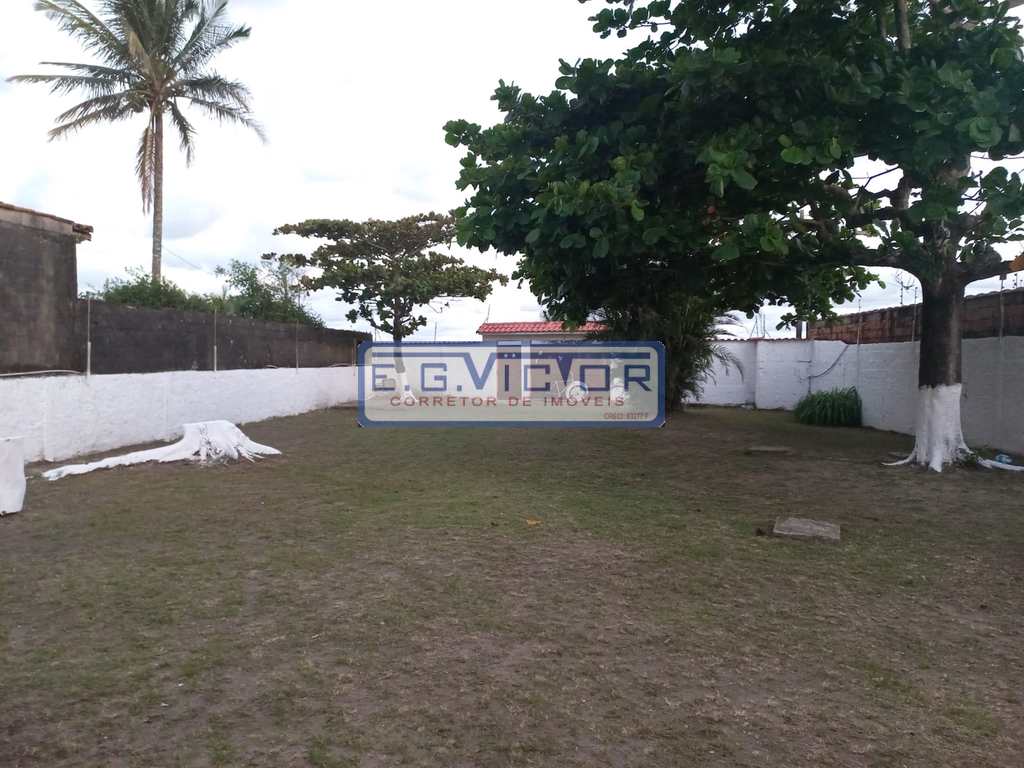 Casa em Itanhaém, no bairro Jardim Comendador