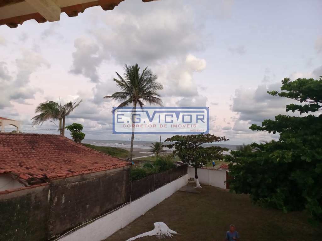 Casa em Itanhaém, no bairro Jardim Comendador