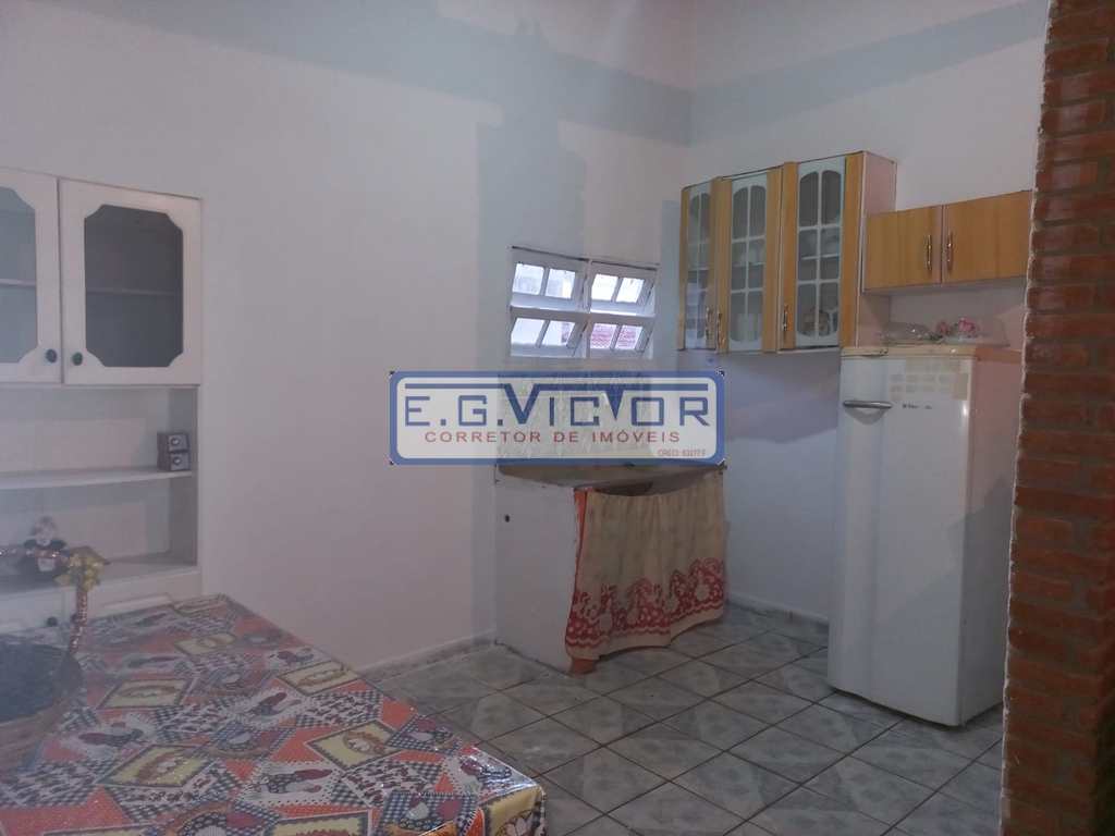Casa em Itanhaém, no bairro Jardim Comendador