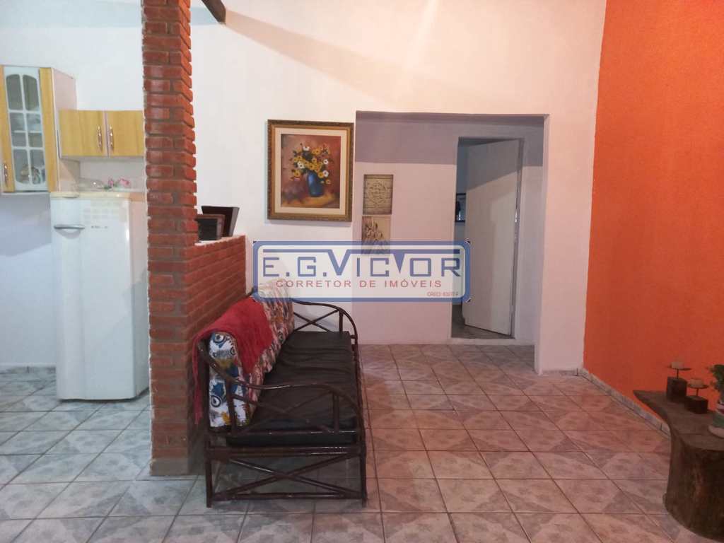 Casa em Itanhaém, no bairro Jardim Comendador