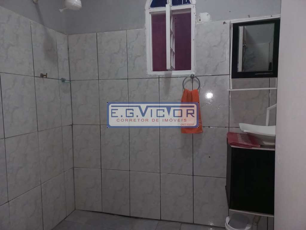 Casa em Itanhaém, no bairro Jardim Comendador