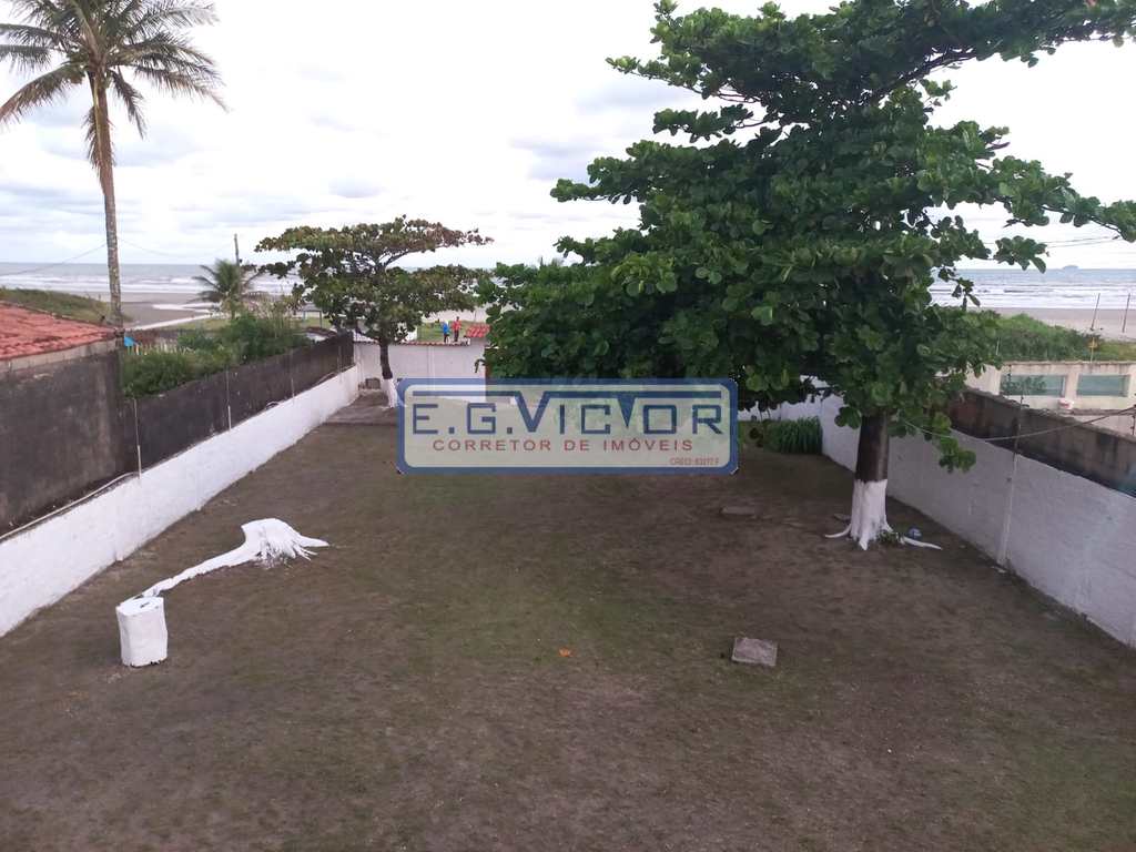 Casa em Itanhaém, no bairro Jardim Comendador
