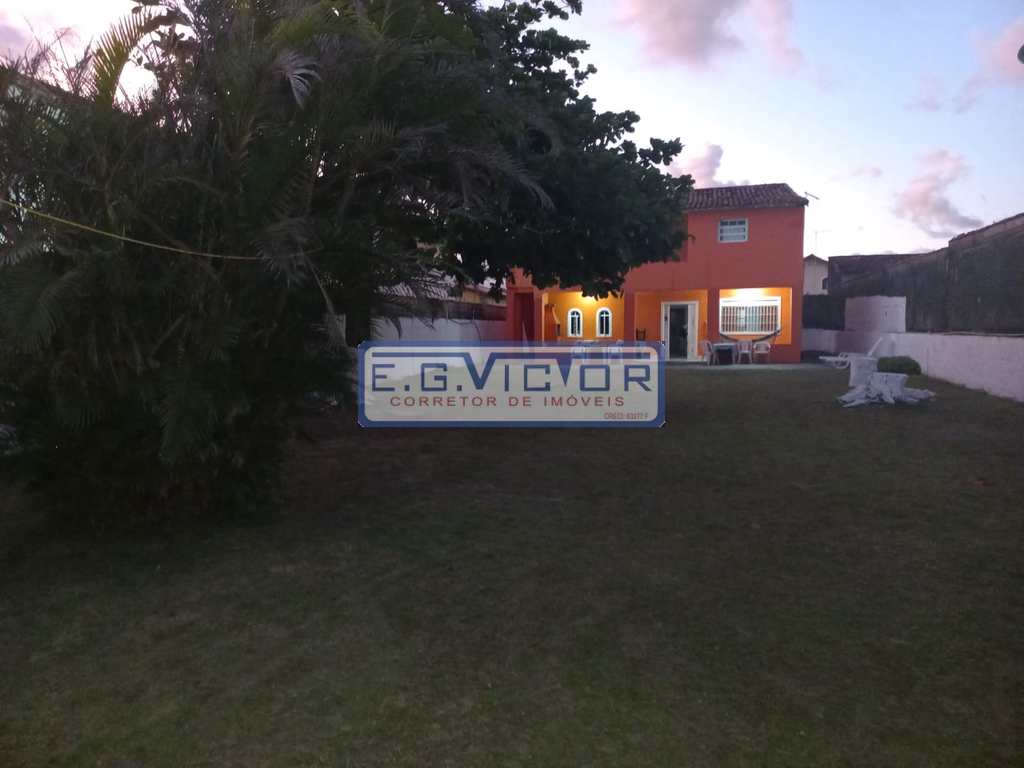 Casa em Itanhaém, no bairro Jardim Comendador
