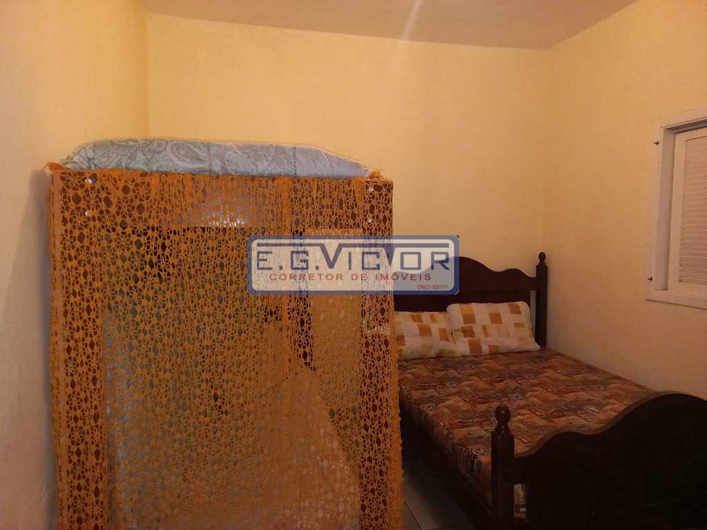Casa em Itanhaém, no bairro Jardim Comendador