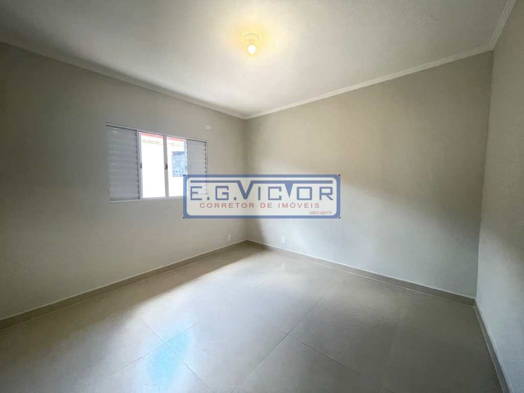 Casa em Mongaguá, no bairro Agenor de Campos