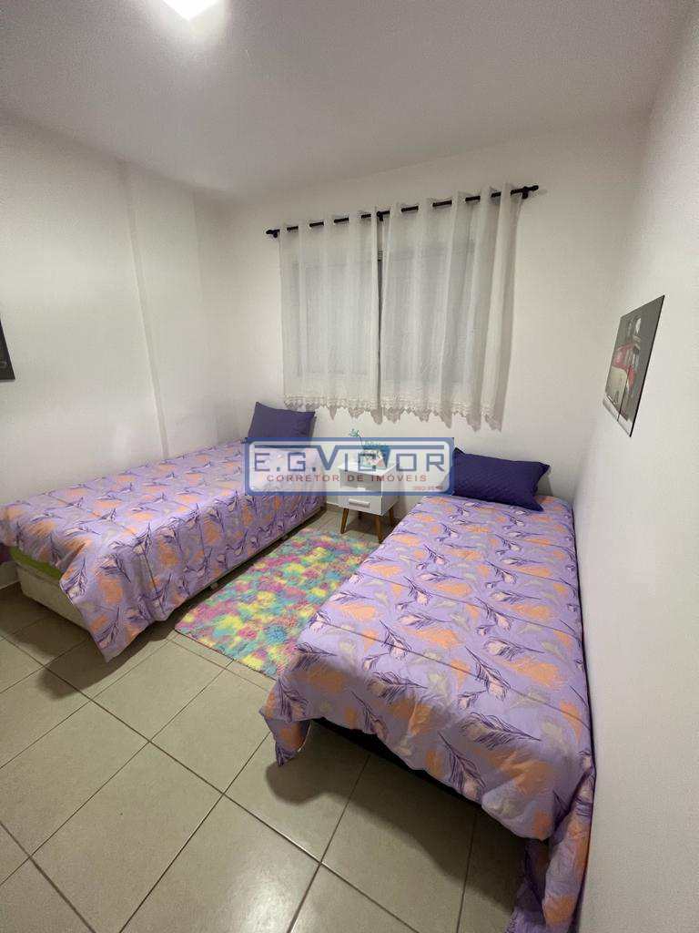 Apartamento em Mongaguá, no bairro Jardim Marina
