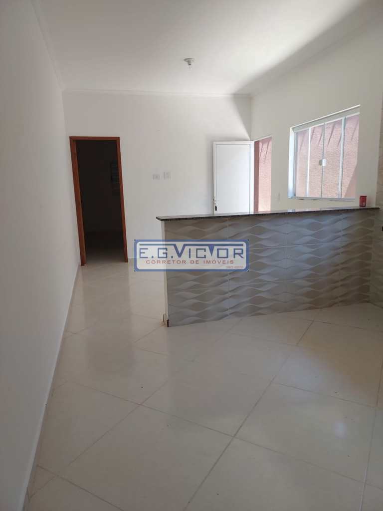 Casa em Mongaguá, no bairro Balneário Flórida Mirim