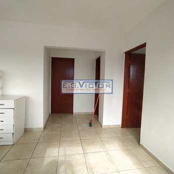 Apartamento em Mongaguá, bairro Chácara Itaguai