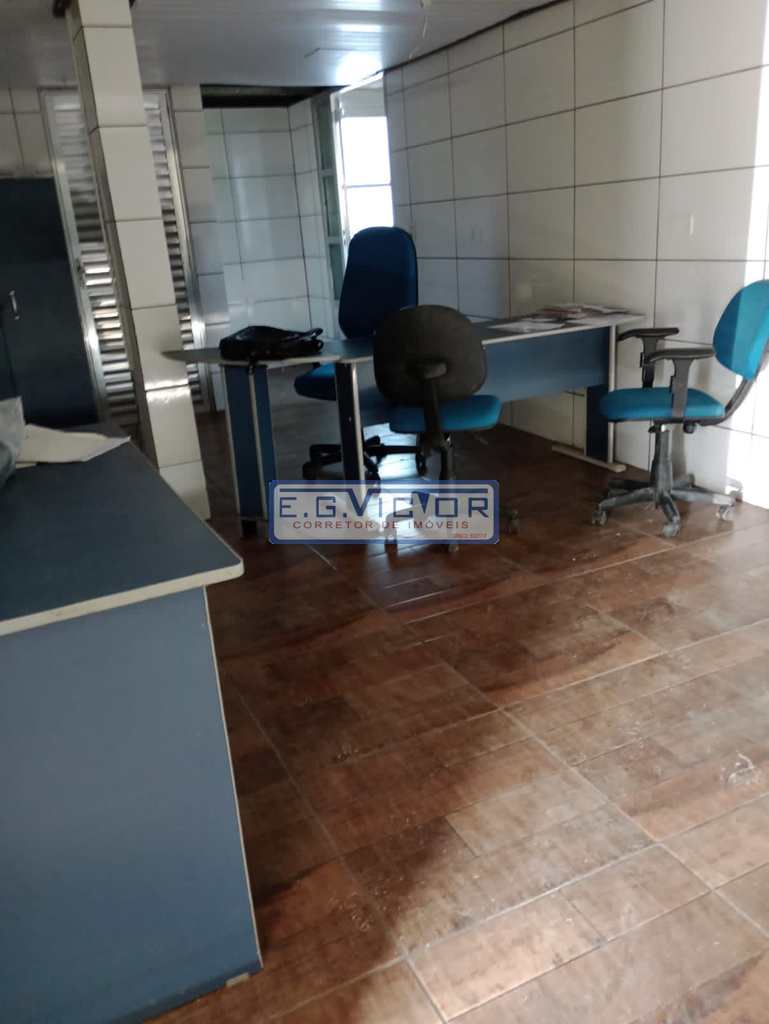 Salão em Praia Grande, no bairro Solemar