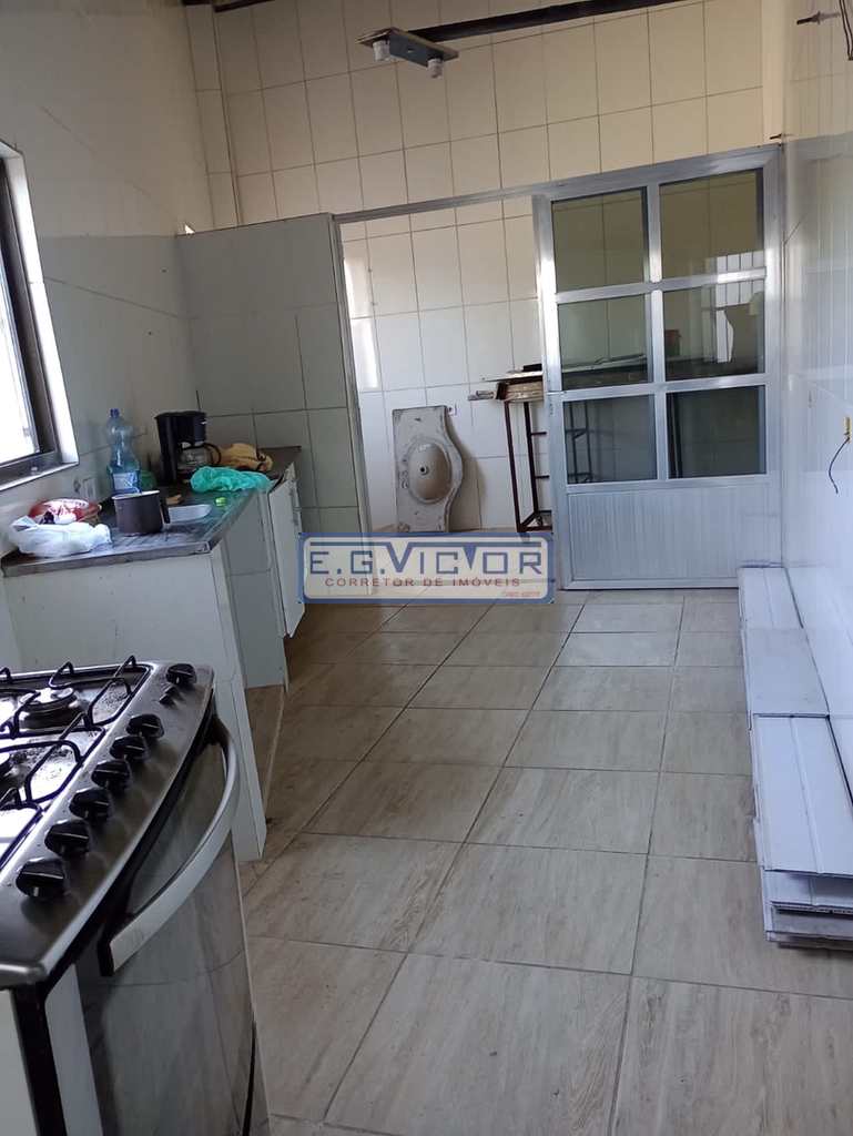 Salão em Praia Grande, no bairro Solemar