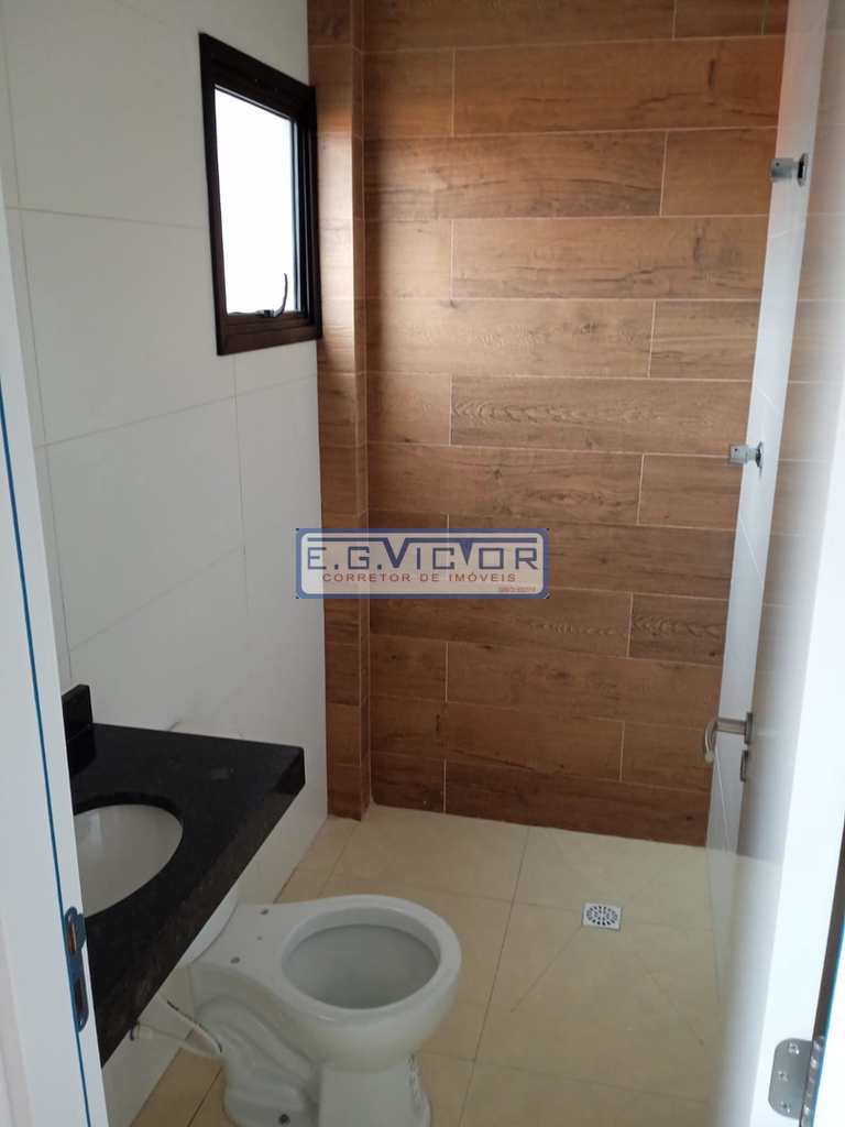 Sobrado em Mongaguá, no bairro Vila Anhanguera
