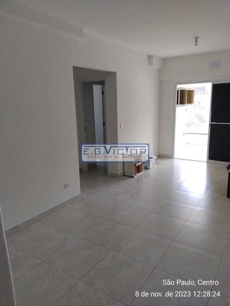 Apartamento em Mongaguá, no bairro Centro
