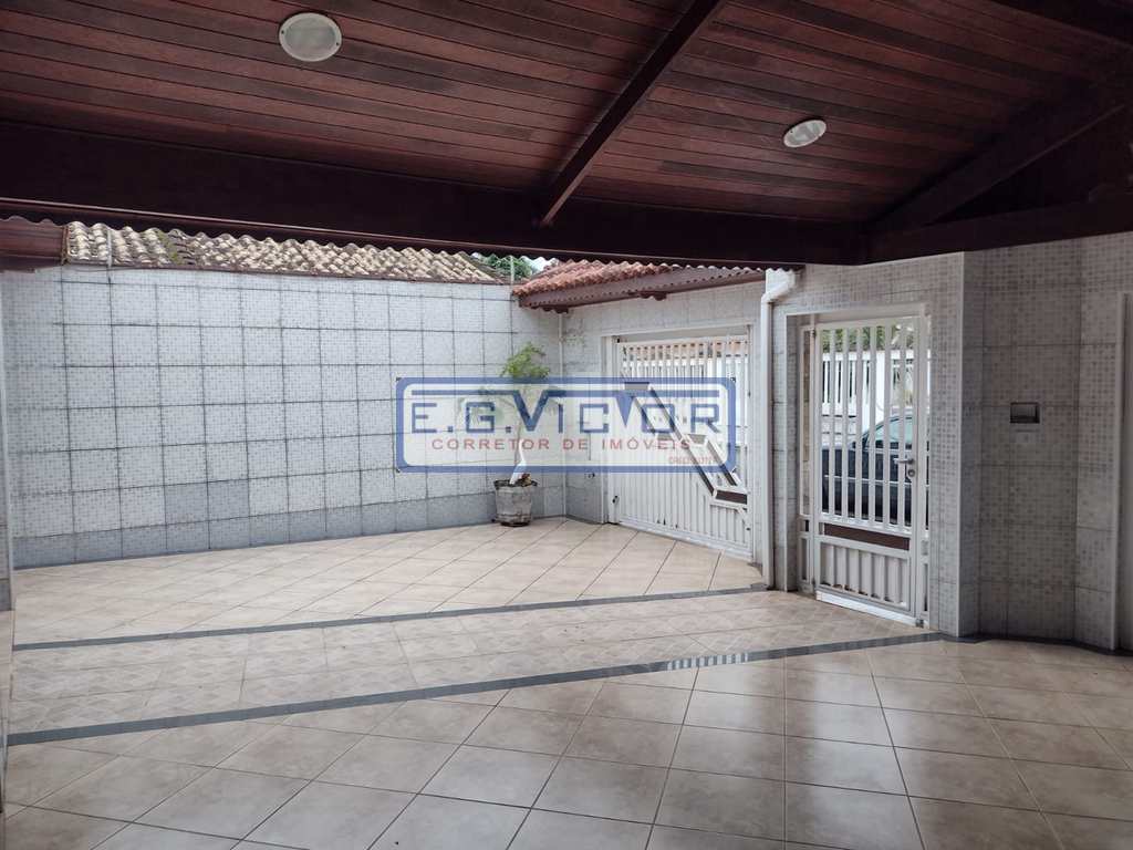 Casa em Praia Grande, no bairro Solemar
