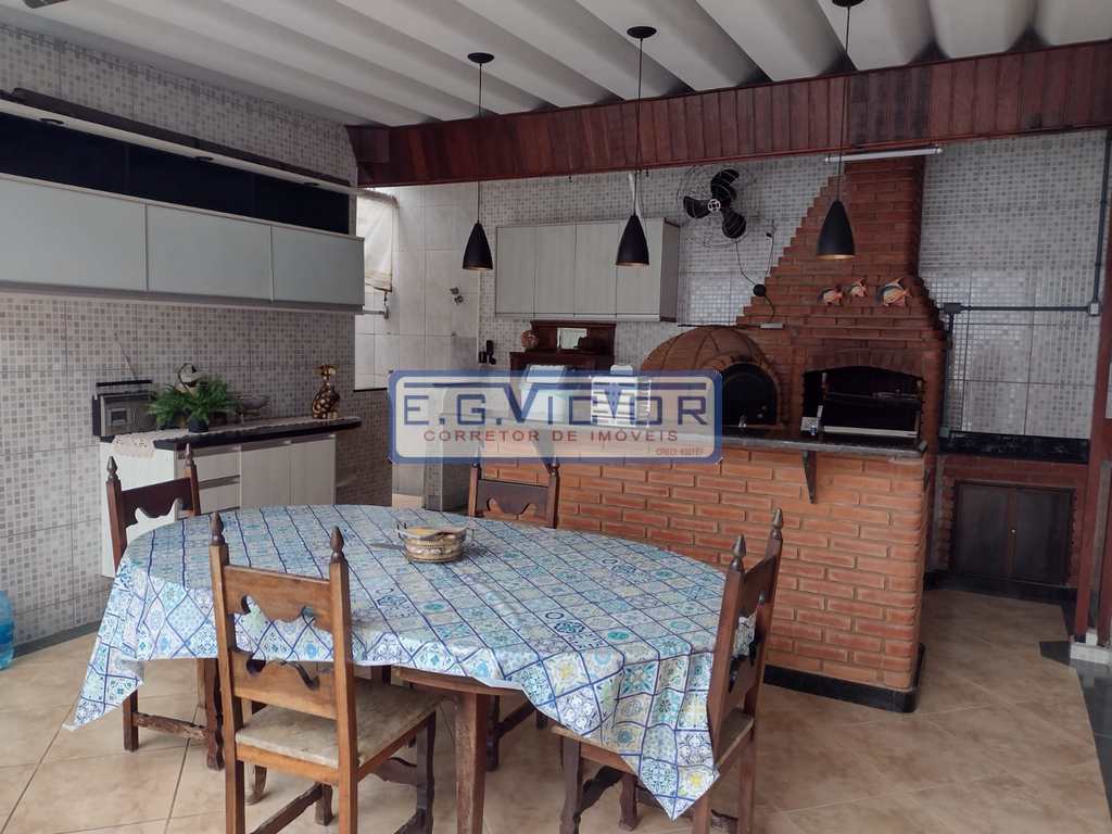 Casa em Praia Grande, no bairro Solemar