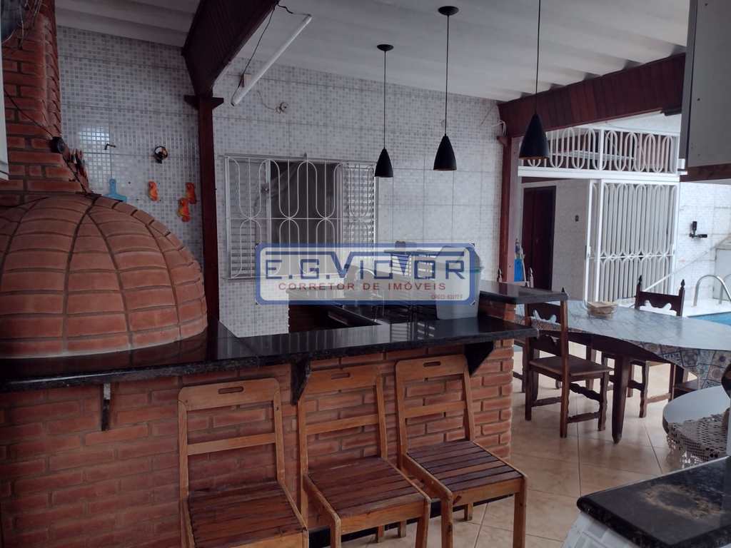 Casa em Praia Grande, no bairro Solemar