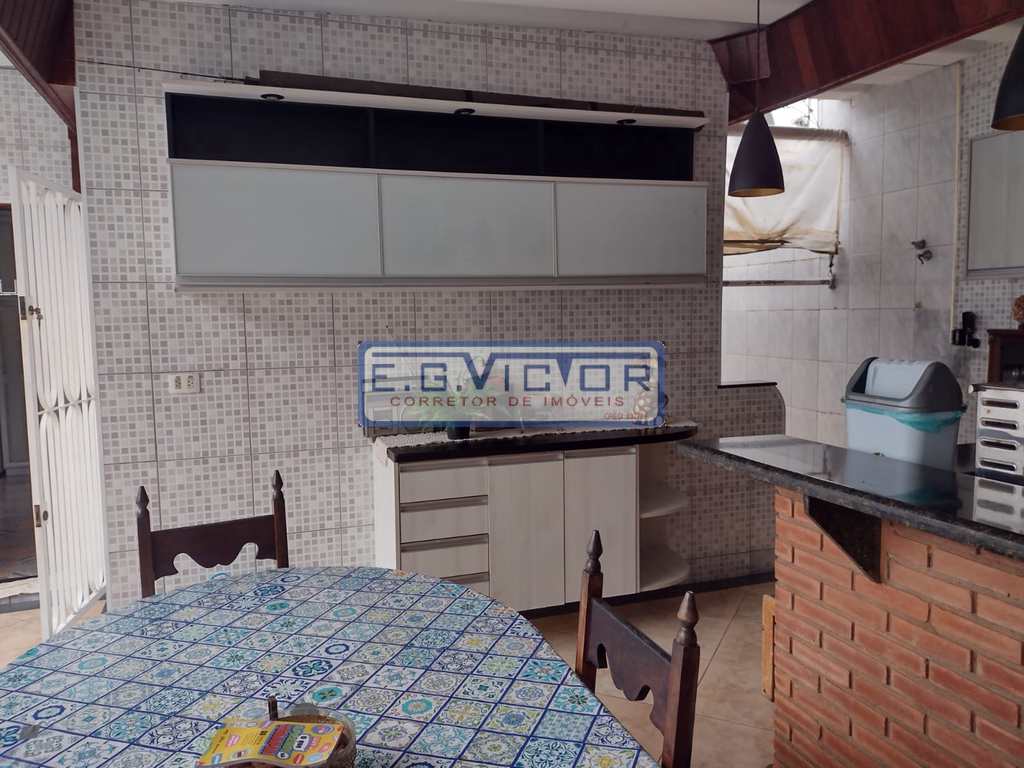 Casa em Praia Grande, no bairro Solemar