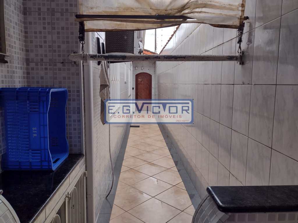 Casa em Praia Grande, no bairro Solemar