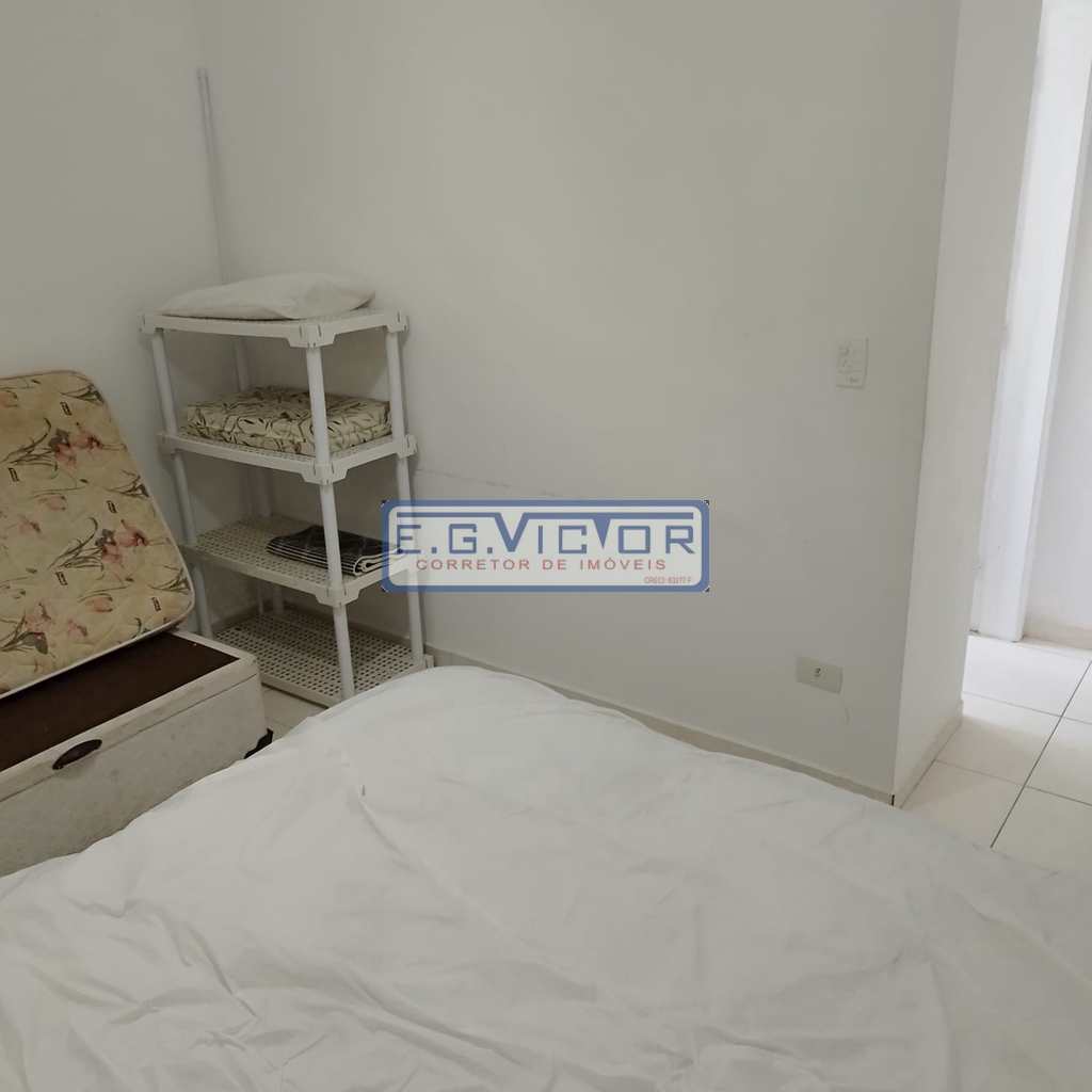 Apartamento em Mongaguá, no bairro Vila Anhanguera
