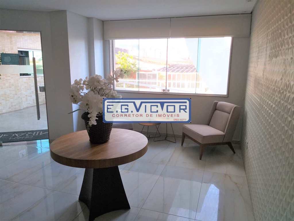 Apartamento em Mongaguá, no bairro Jardim Aguapeu