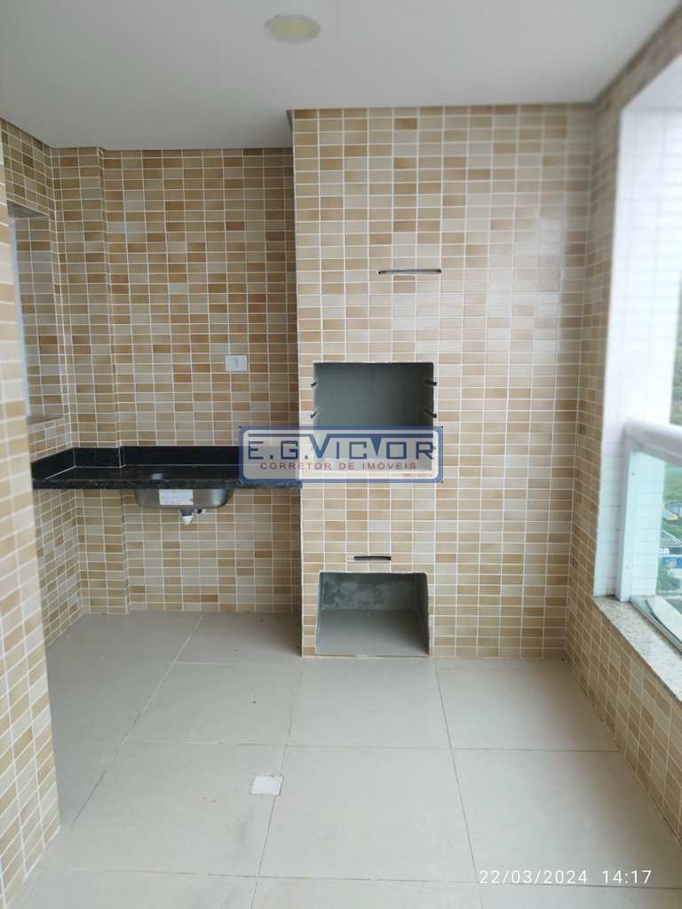 Apartamento em Mongaguá, no bairro Jardim Aguapeu