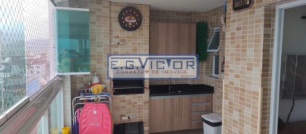 Apartamento em Mongaguá, no bairro Centro