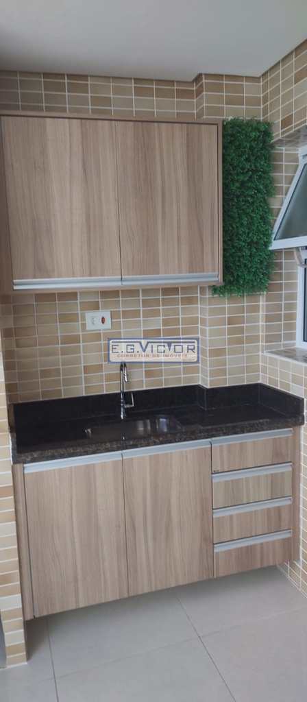 Apartamento em Mongaguá, no bairro Centro