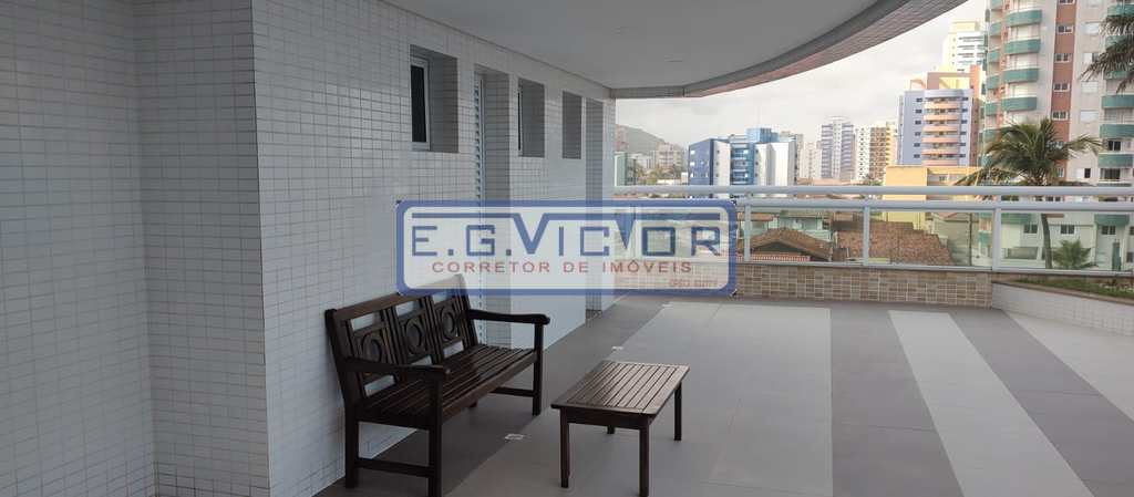 Apartamento em Mongaguá, no bairro Centro