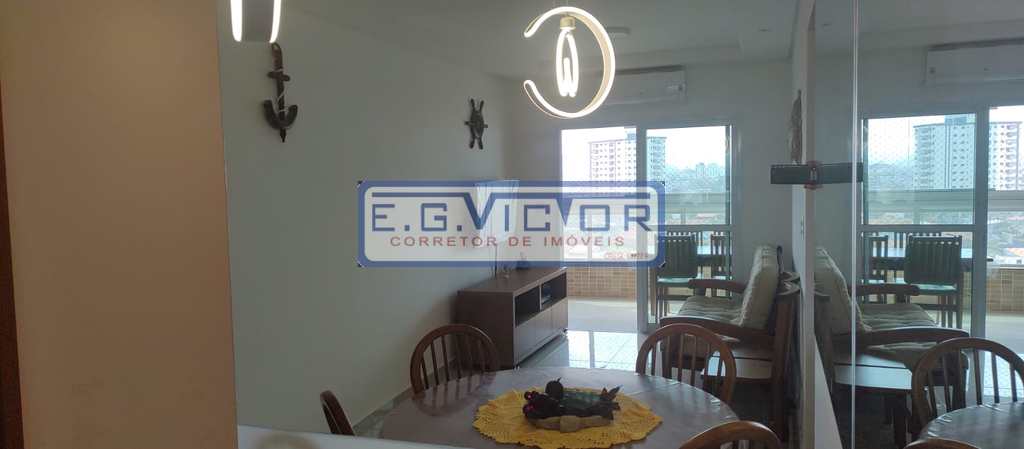 Apartamento em Mongaguá, no bairro Centro