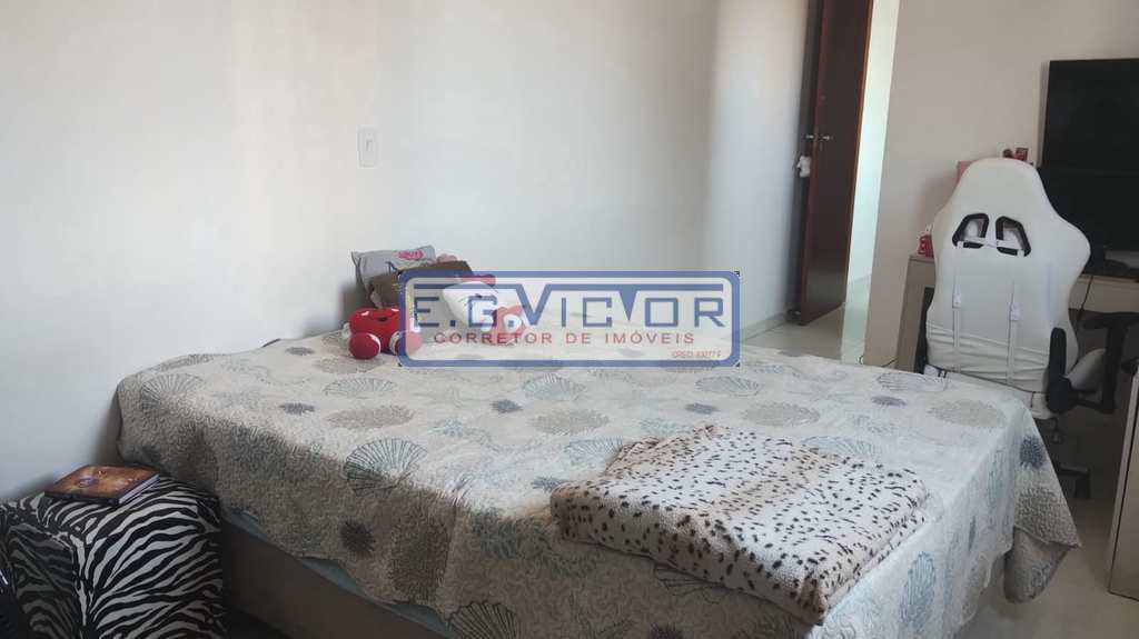 Sobrado em Praia Grande, no bairro Caiçara