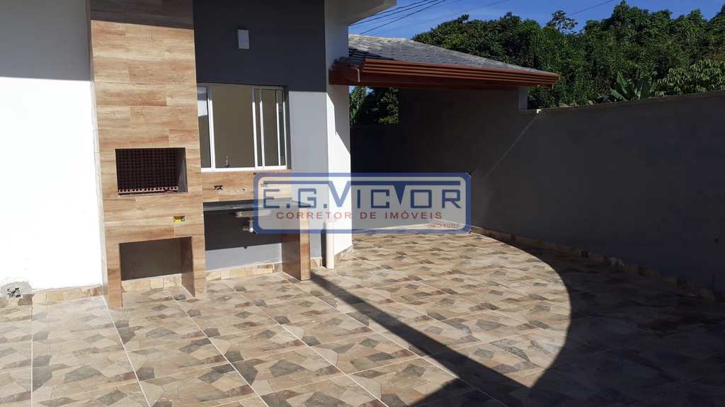 Casa em Itanhaém, no bairro Jardim Grandesp