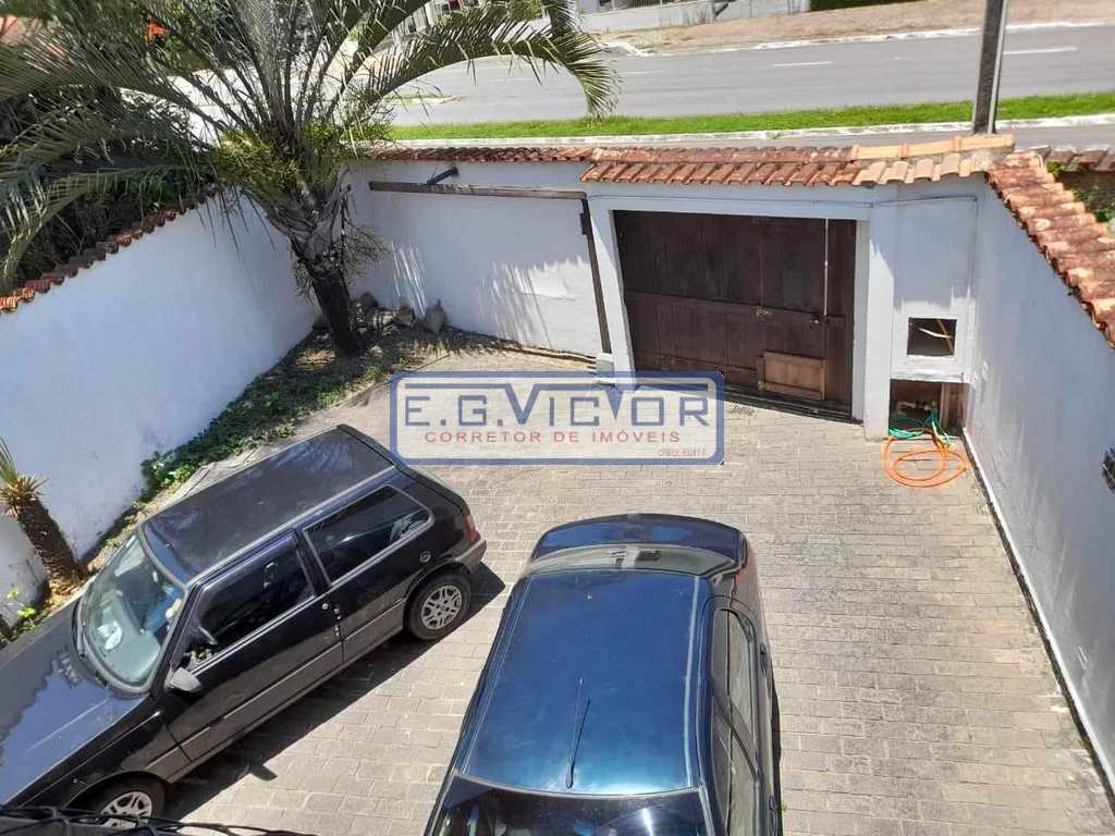 Sobrado em Praia Grande, no bairro Solemar