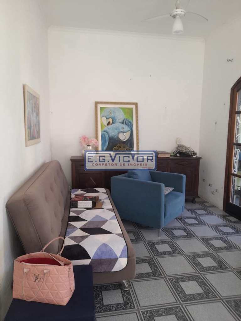 Sobrado em Praia Grande, no bairro Solemar