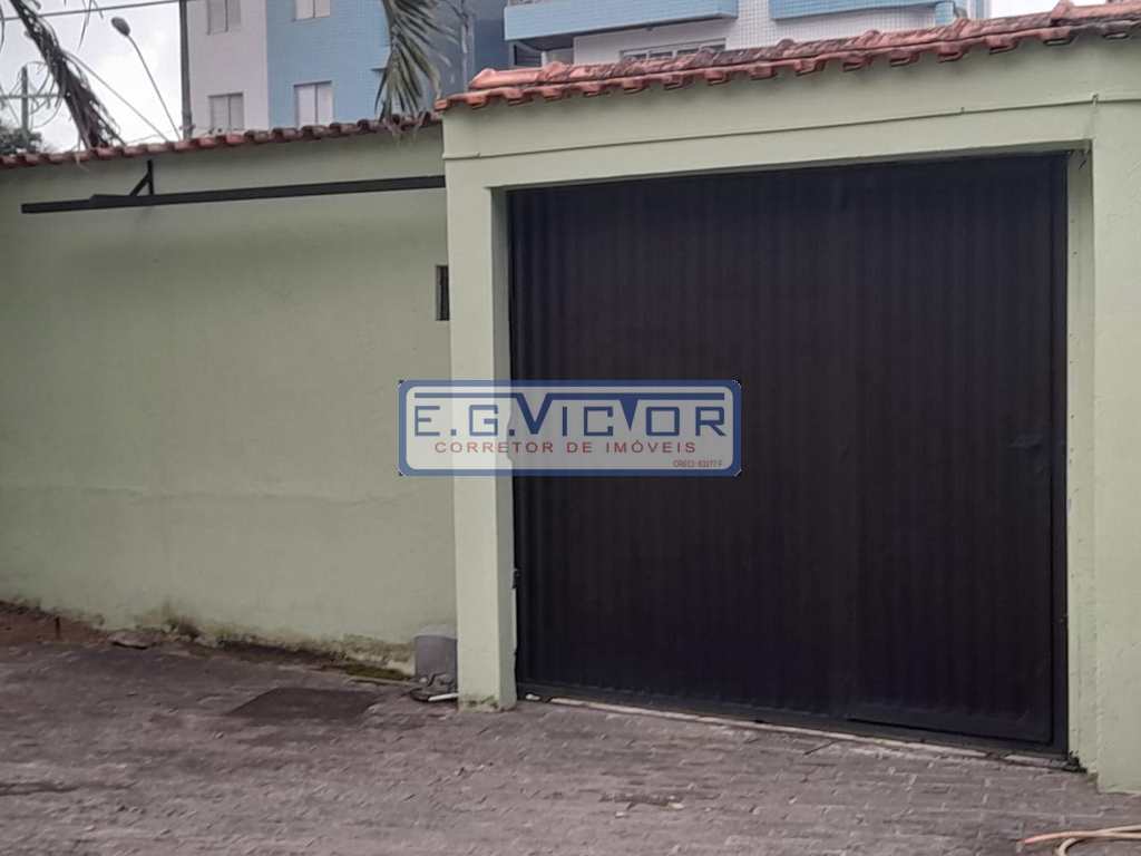 Sobrado em Praia Grande, no bairro Solemar