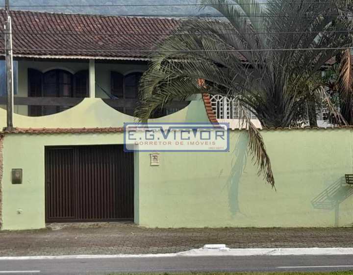 Sobrado em Praia Grande, no bairro Solemar