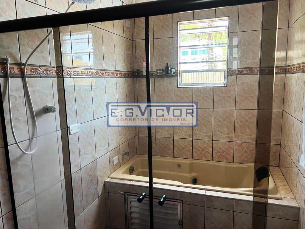 Sobrado em Mongaguá, no bairro Jardim Samoa