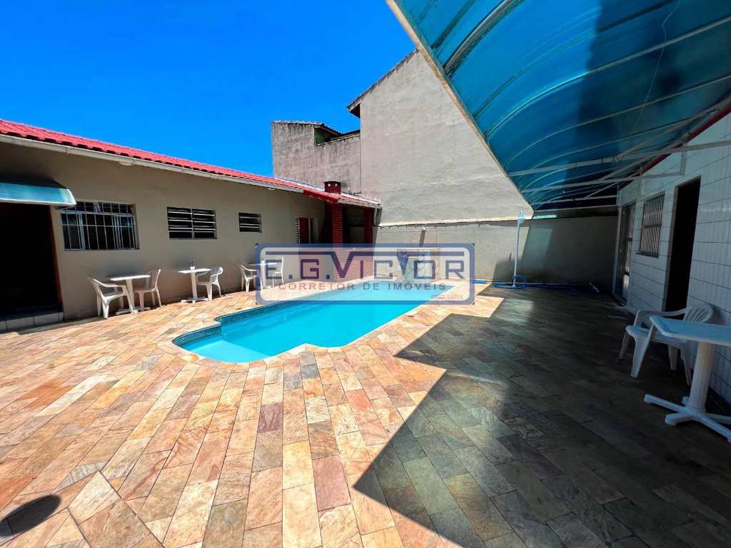 Sobrado em Mongaguá, no bairro Jardim Samoa