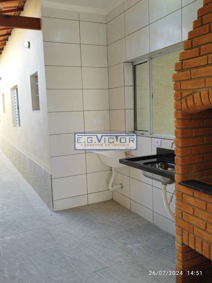 Casa em Mongaguá, no bairro Balneário Samas