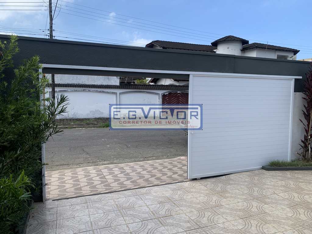 Casa em Praia Grande, no bairro Flórida