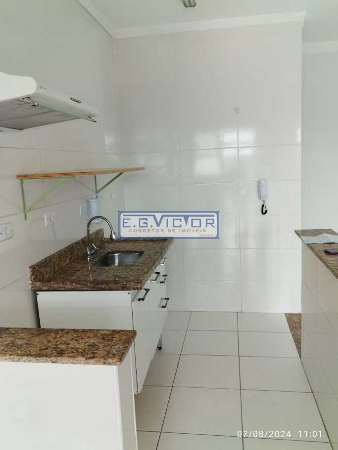Apartamento em Mongaguá, no bairro Jardim Cascata
