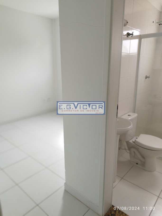 Apartamento em Mongaguá, no bairro Jardim Cascata