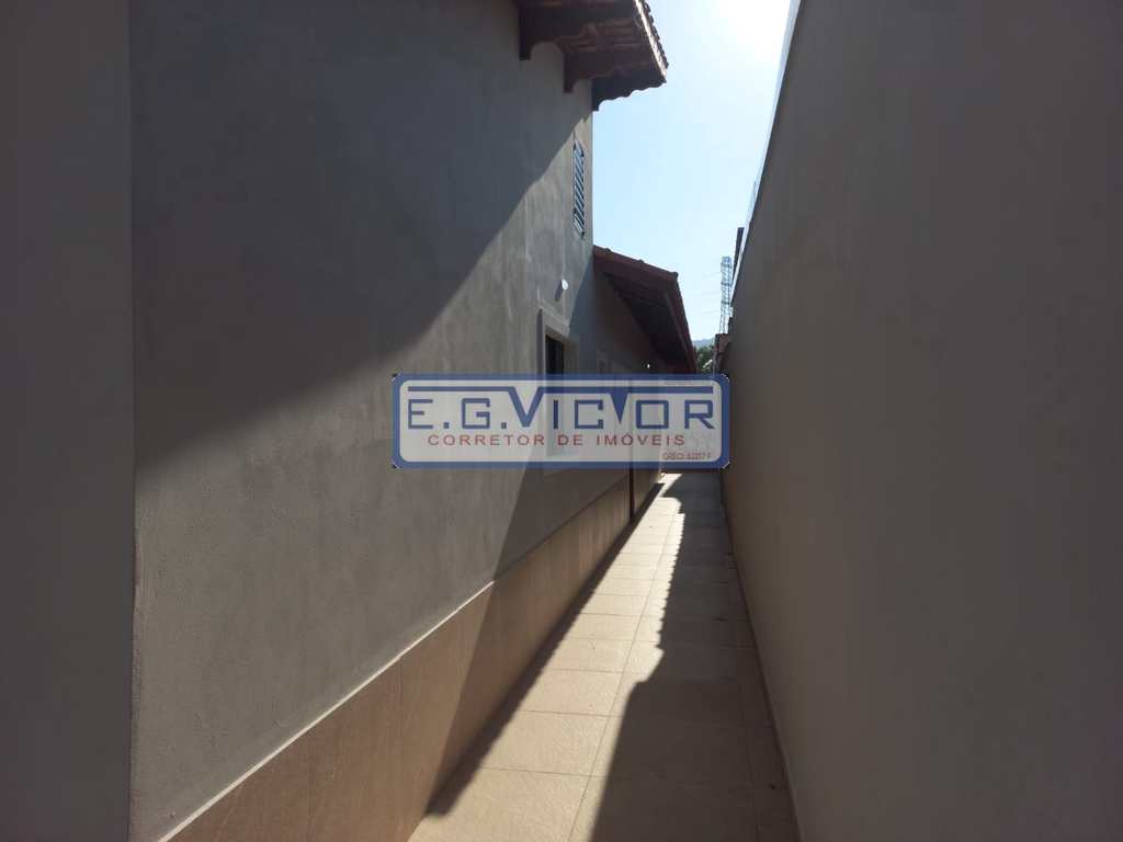 Casa em Itanhaém, no bairro Balneário Campos Elíseos