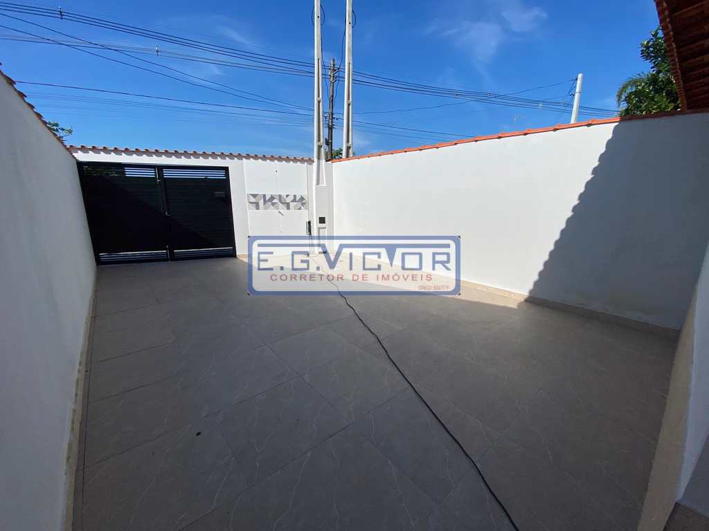 Casa em Itanhaém, no bairro Balneário Campos Elíseos