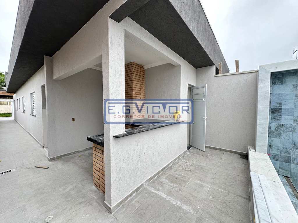 Casa em Itanhaém, no bairro Balneário Santa Júlia