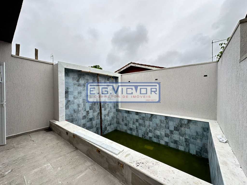 Casa em Itanhaém, no bairro Balneário Santa Júlia