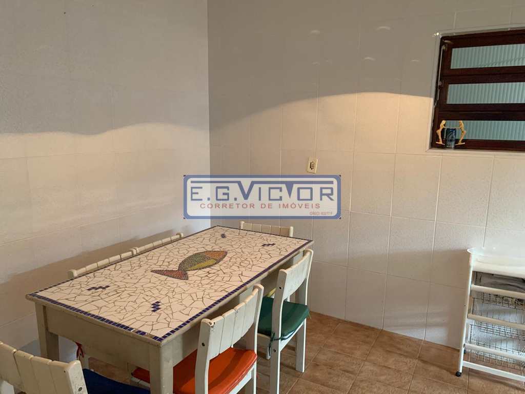 Casa em Praia Grande, no bairro Solemar