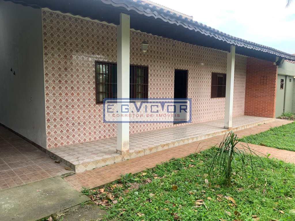 Casa em Praia Grande, no bairro Solemar