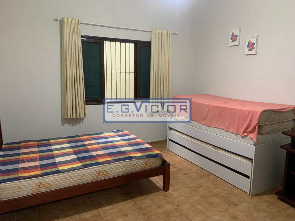 Casa em Praia Grande, no bairro Solemar