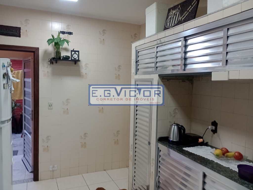 Casa em Mongaguá, no bairro Balneário Itaóca