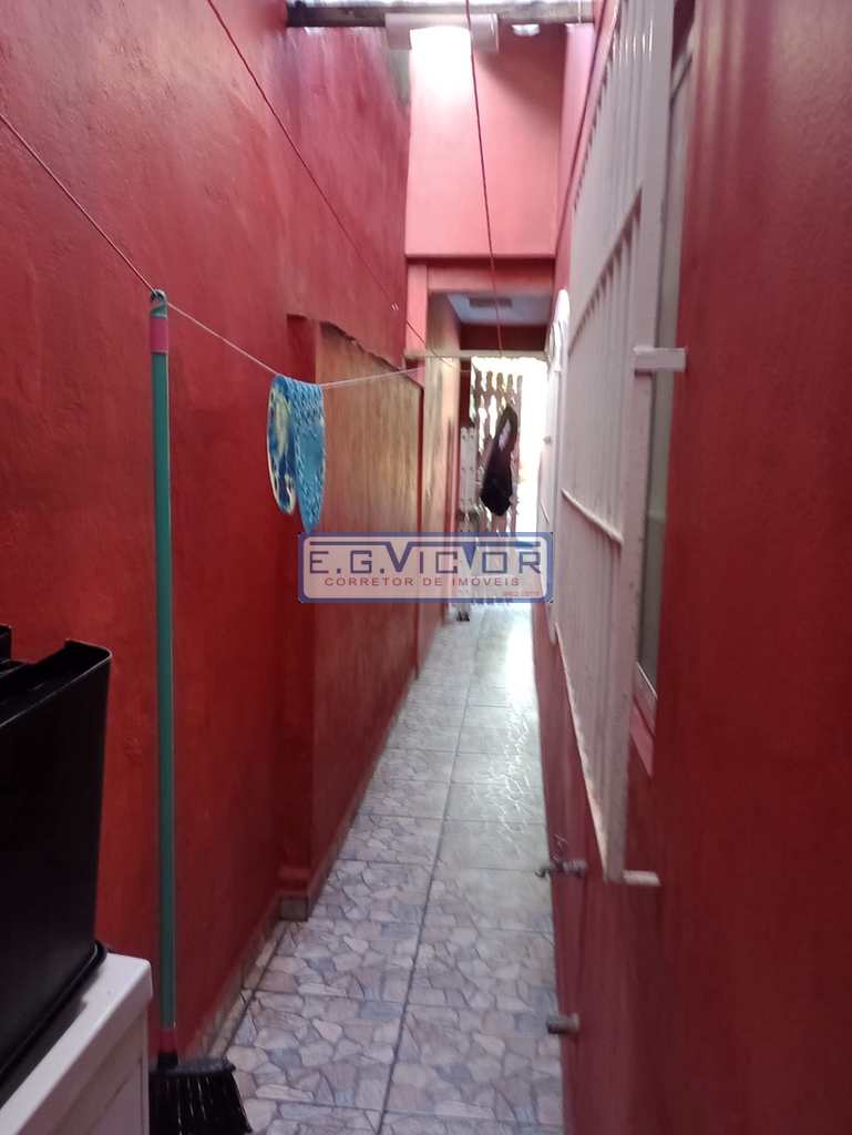 Casa em Mongaguá, no bairro Balneário Itaóca